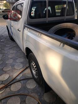 نيسان نافارا